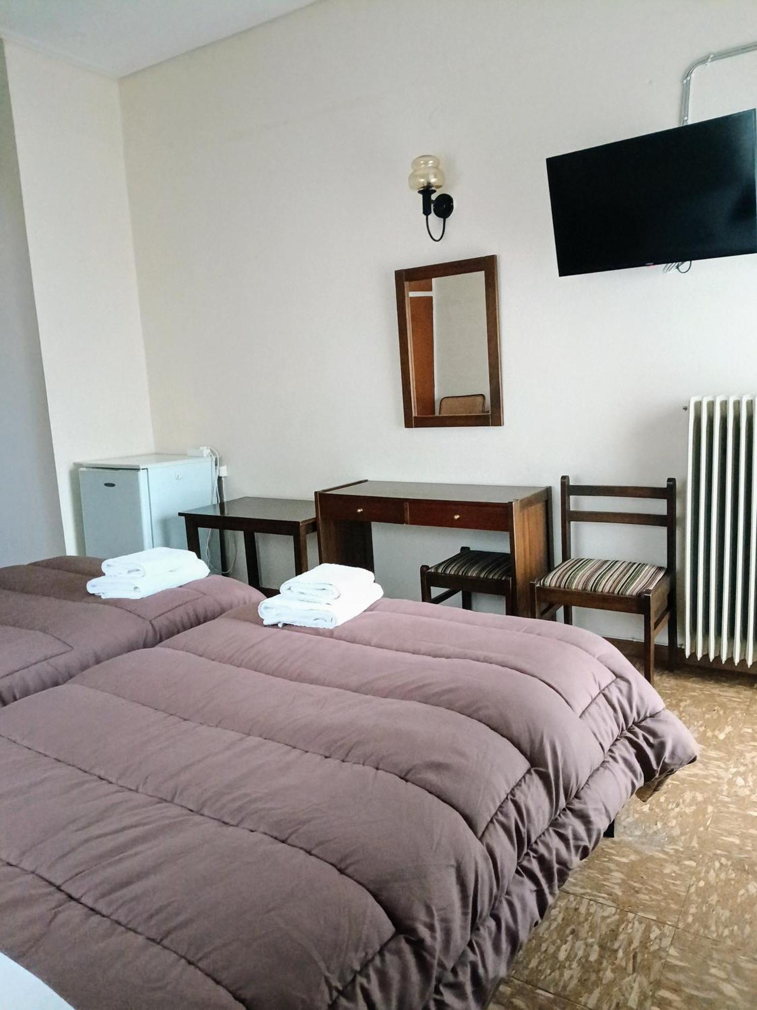 Ermis Hotel Loutra Ipatis Exterior photo