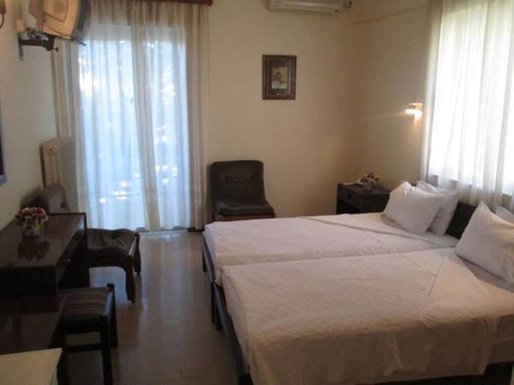 Ermis Hotel Loutra Ipatis Room photo